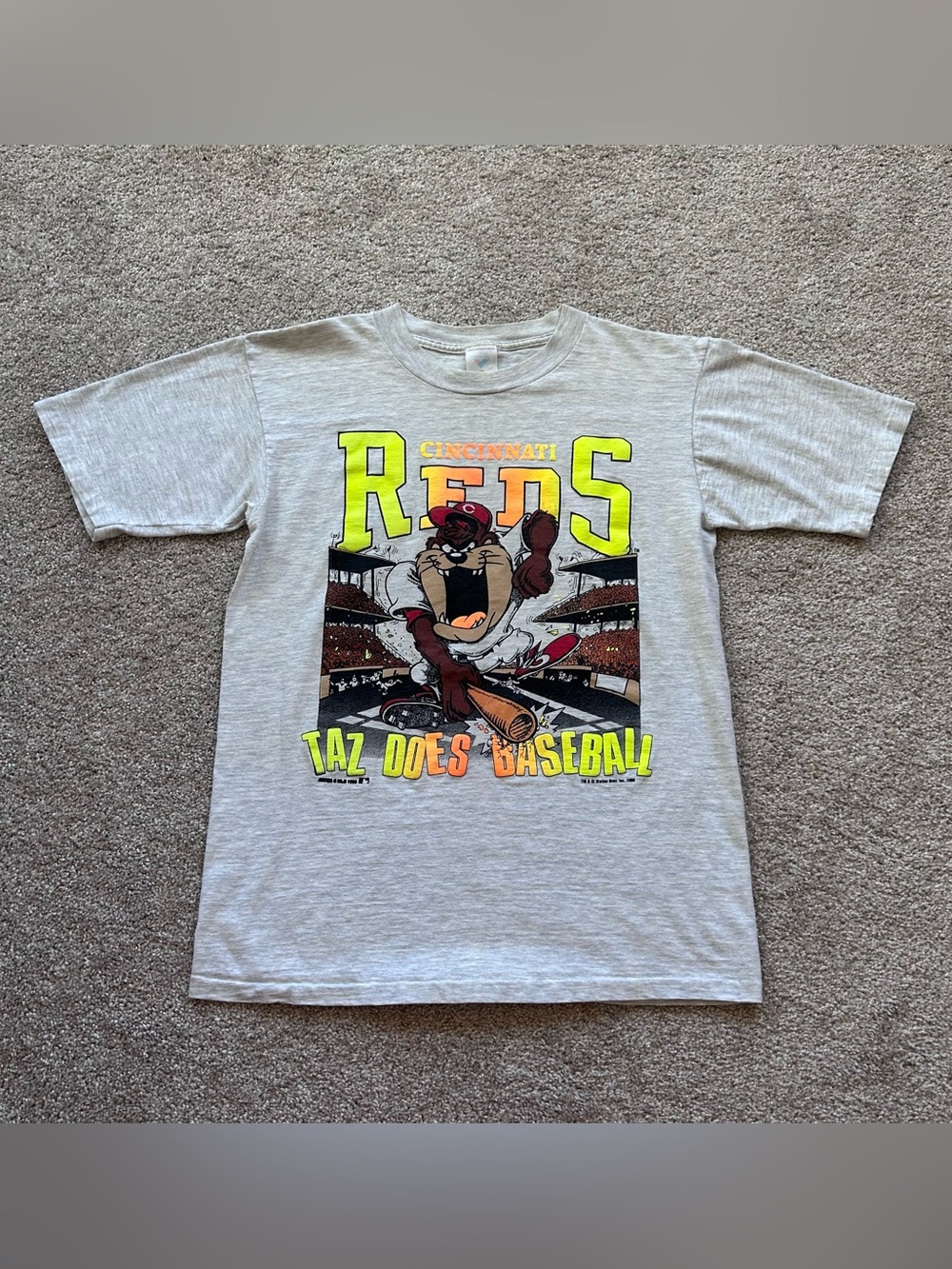 Vintage 1990 Cincinnati Reds Taz Does Baseball Shirt Jostens Large Made in USA